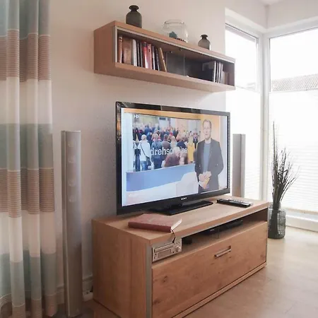 Daire Ferienwohnung Ostsewooge *